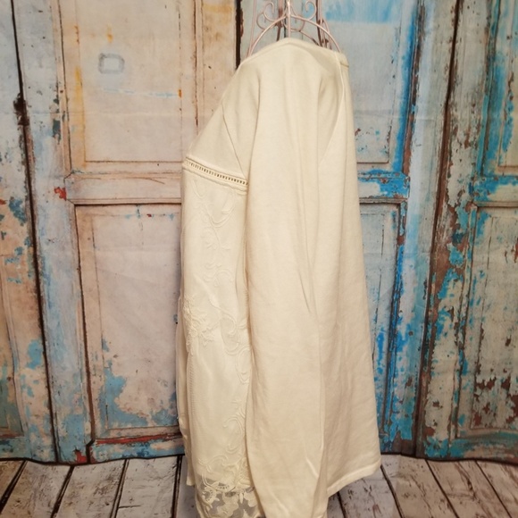 Maurices Cream Sweatshirt With Lace Overlay - Picture 5 of 5